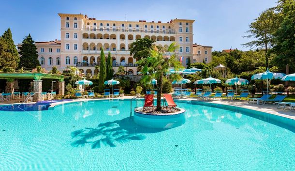 Kroatische Adria: Wellness-Urlaub im 4* Grandhotel