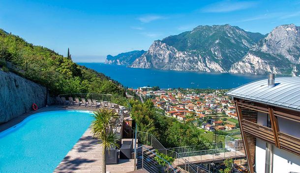 Wellness mit Panoramablick am Gardasee