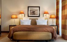 Signature Suite