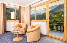 Panorama Zimmer mit Balkon / Einzelbel.