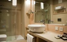 Round Suite
